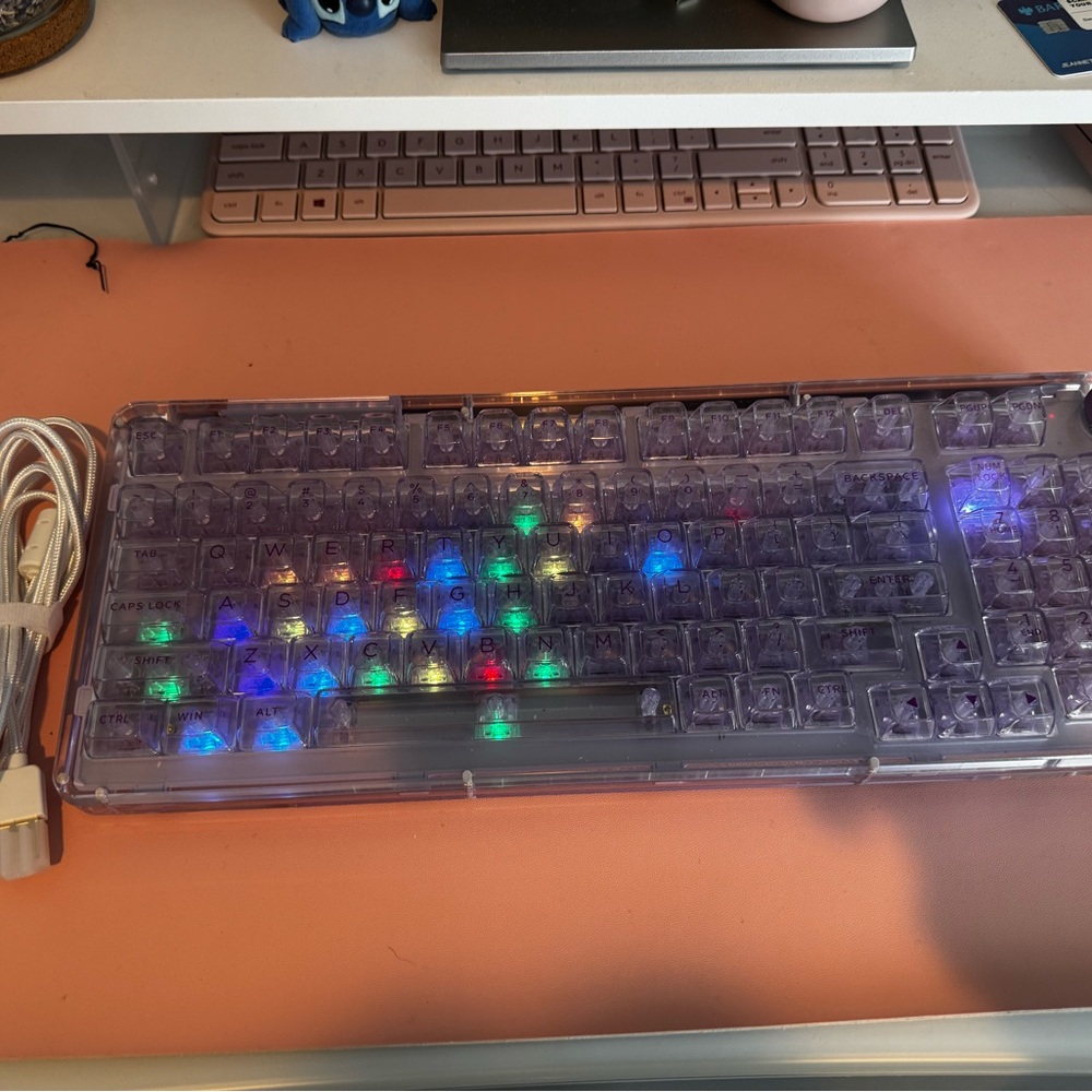 KiiBoom Phantom 98 Purple LED Mechanical Keyboard - Picture 4 of 6